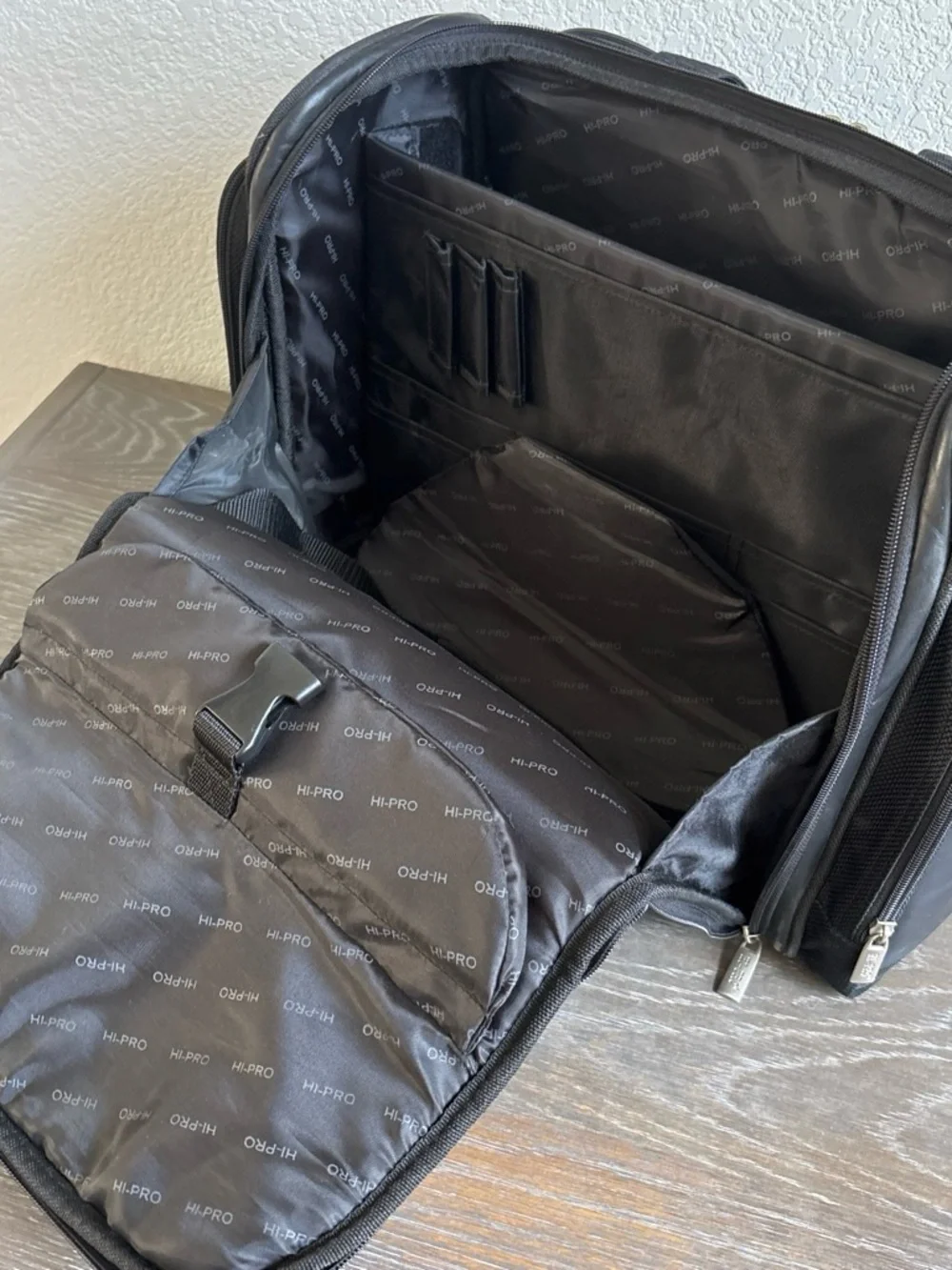 Black Leather Laptop Briefcase with Dual-Zip Closure